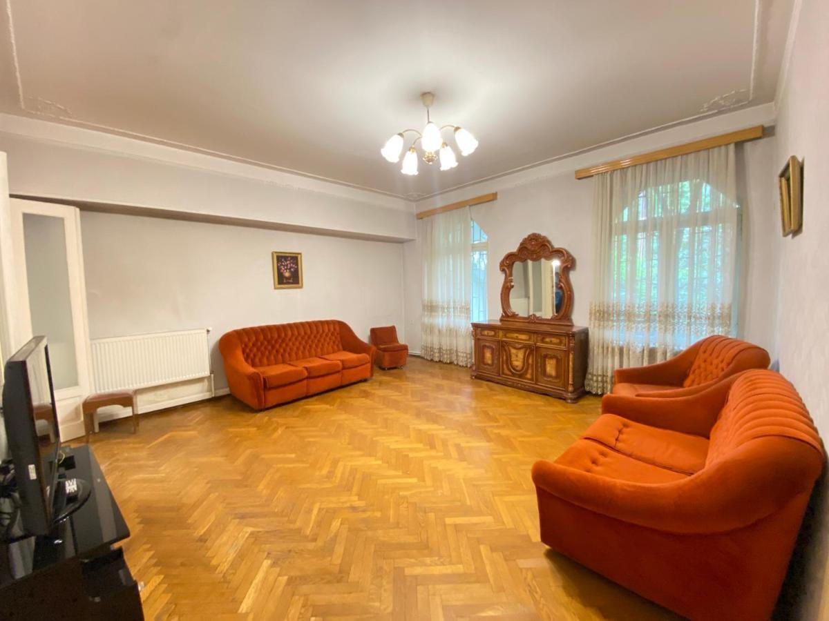 Davit'S Apartment 21 Tbilisi Zewnętrze zdjęcie